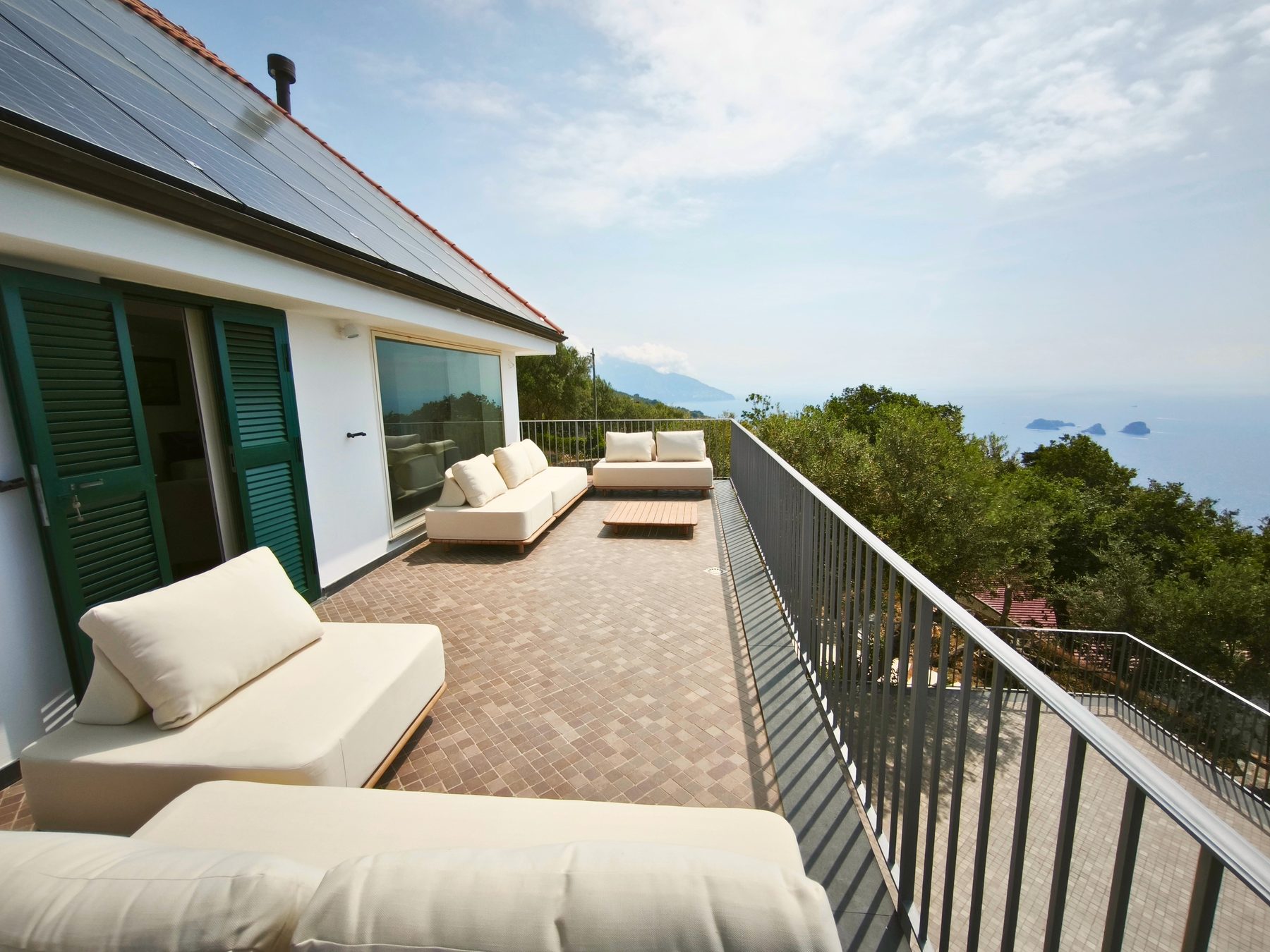 Benvenuti a Villa Dequinz — Villa Dequinz