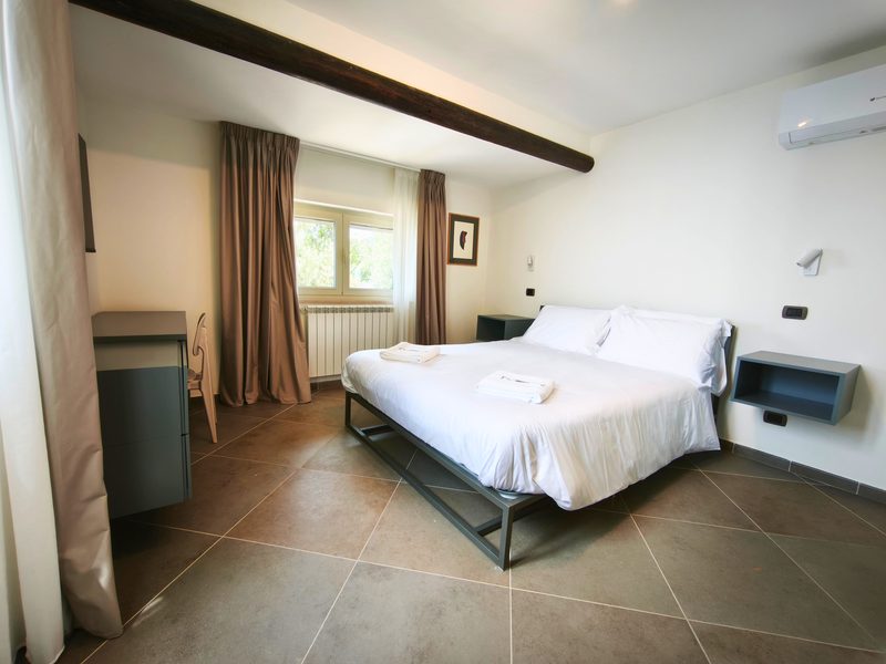 Camera da letto di lusso con bagno privato en suite